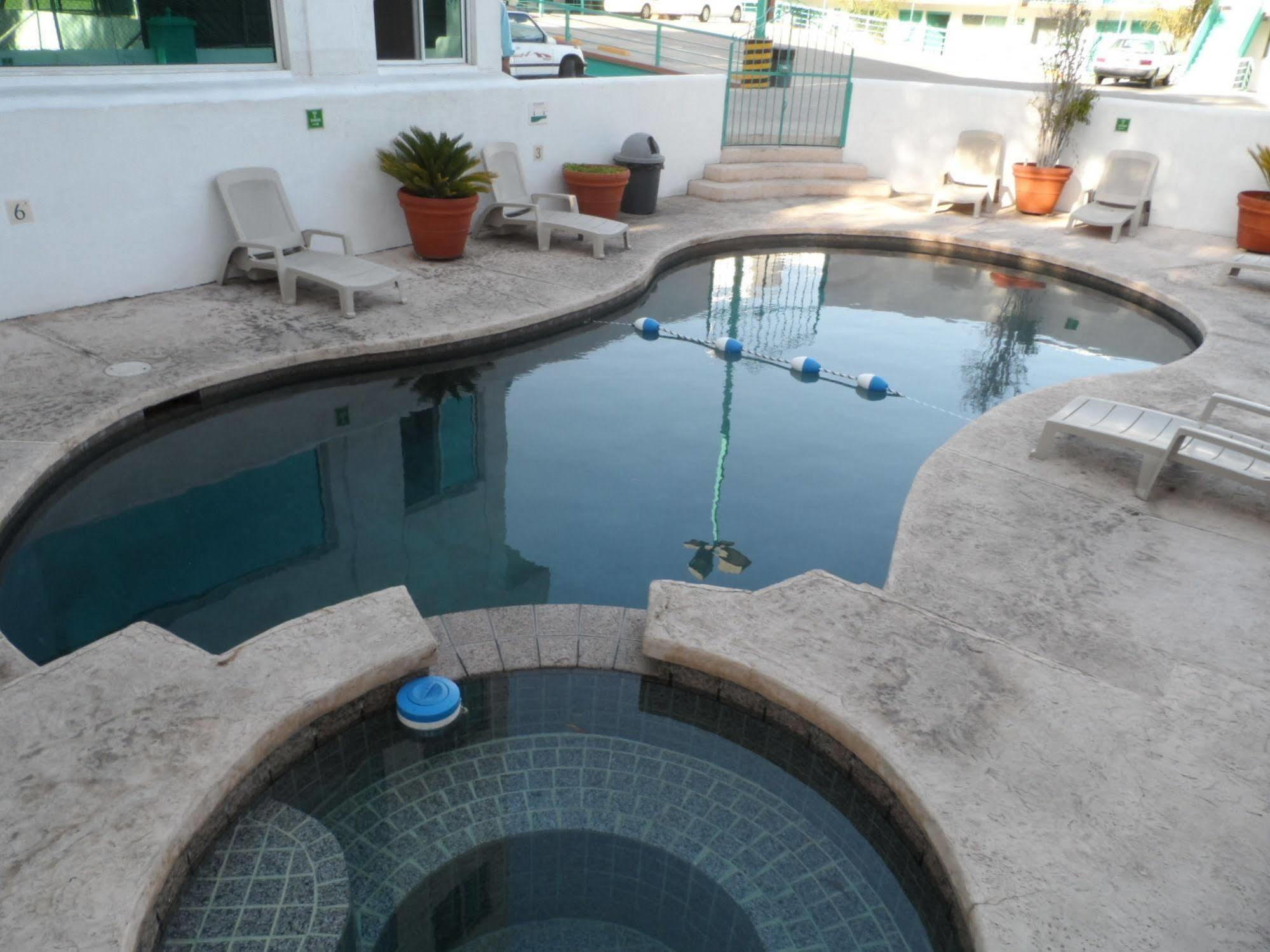 Real Inn De Tijuana Exterior foto