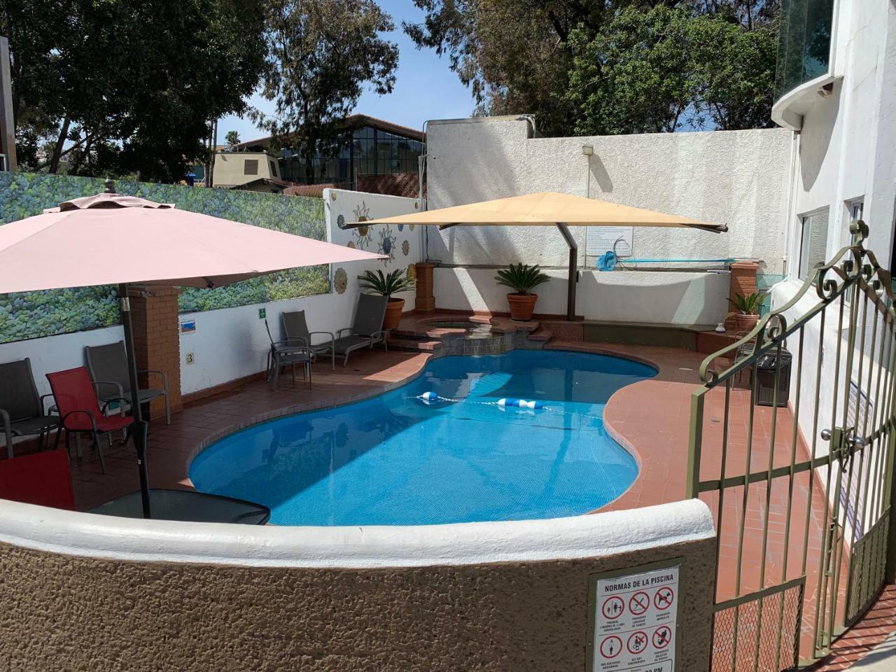 Real Inn De Tijuana Exterior foto