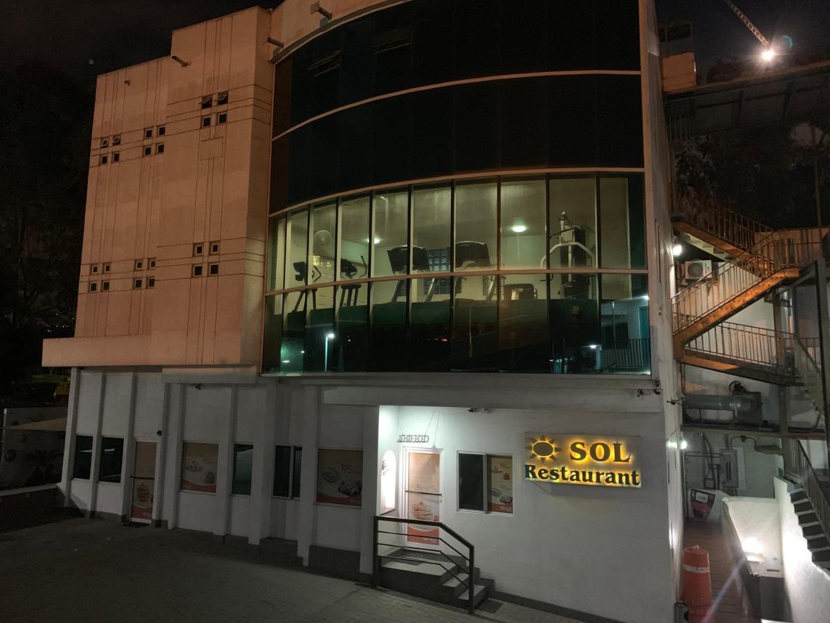 Real Inn De Tijuana Exterior foto